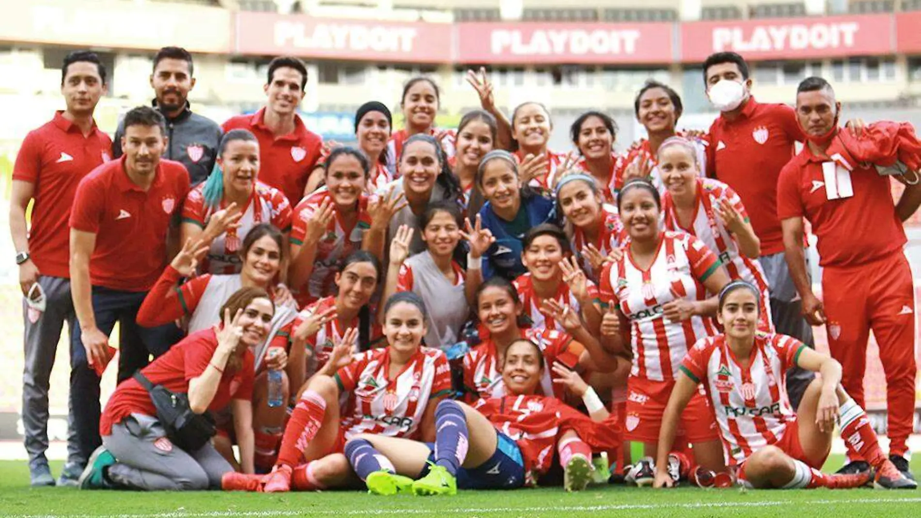 equipo de centellas del necaxa